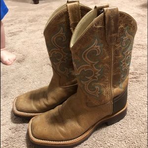 Women’s Old West Cowboy Boots